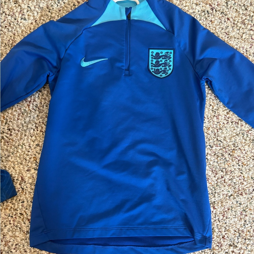 England national team drill top
 Great condition 
Youth M